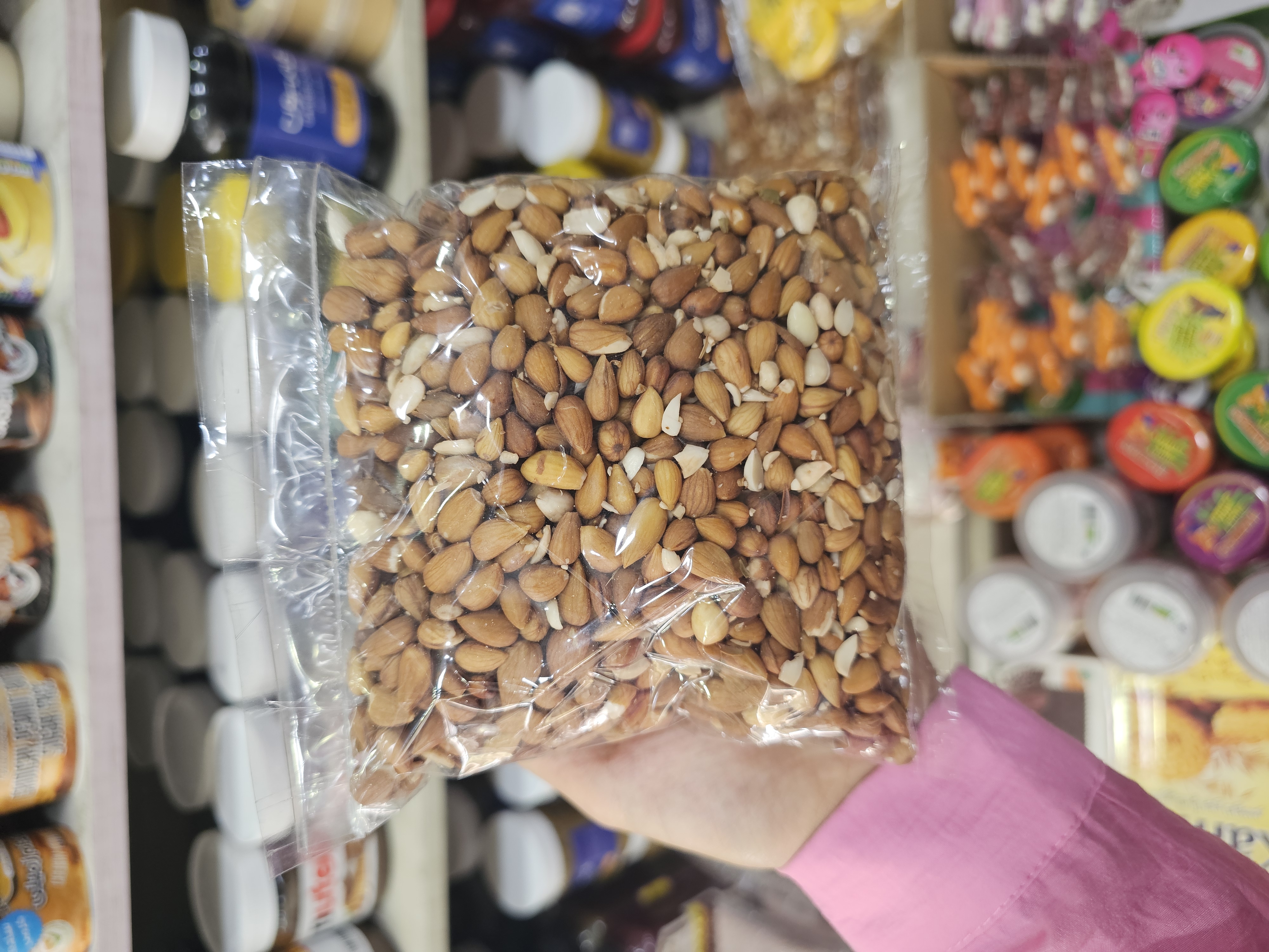 بادام کوهی ۳۰۰ گرم